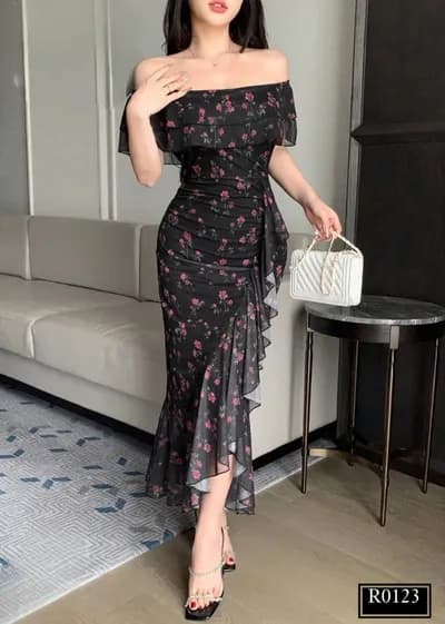 Floral Charm Off-Shoulder - R0123